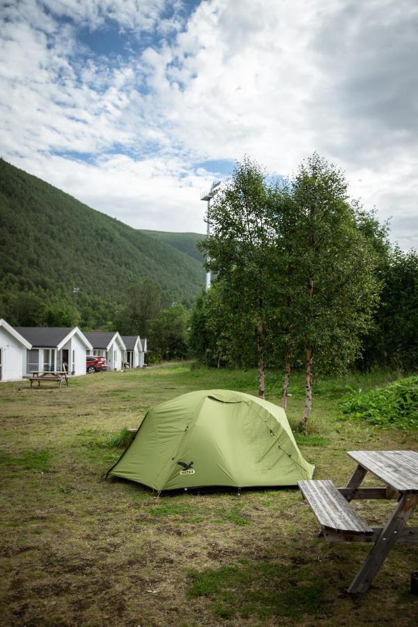 Tromso Lodge & Camping Екстер'єр фото